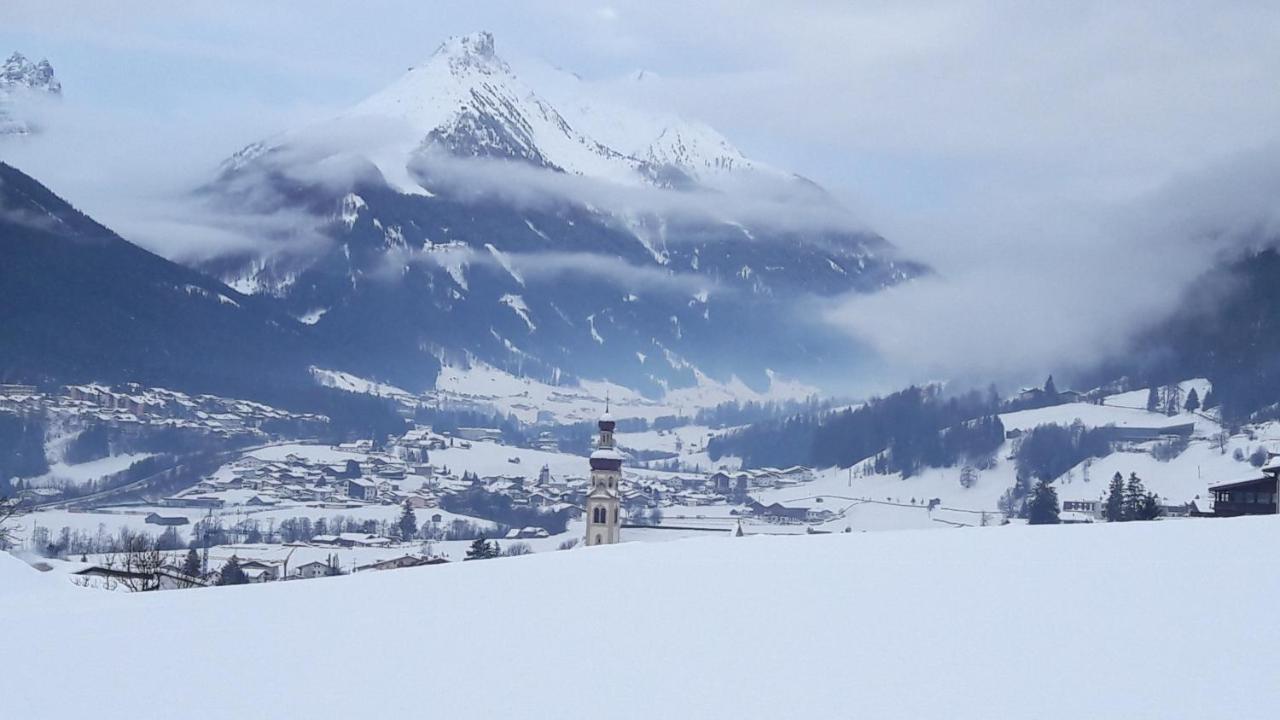 Schottenhof Fulpmes Exteriör bild
